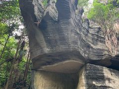 -梭布垭石林景区
