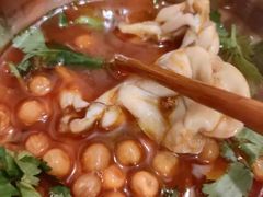 -鸿顺老铁锅美蛙鱼府(解放碑店)