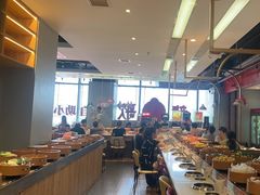 -龍歌自助小火锅(市南金茂湾店)