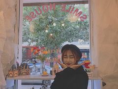 -Smile House咖啡馆(群芳小区店)