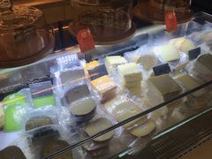 -老梦面包CHEZMOREL(麦子店)