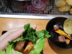 五花肉-肉甲韩国木炭烤肉(新壹街1店)