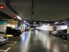 -嘉亭荟城市生活广场-停车场