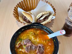 -闫家驴肉老店(华电一校店)