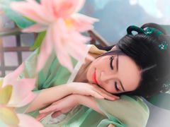 初荷-九月鹰飞汉服摄影工作室