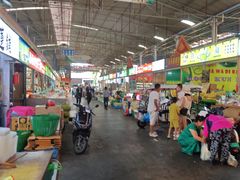 -曼阁市场水果批发市场