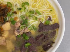 -文山荷鲜居(翠湖店)