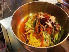 -河坝烧烤串城(金达莱店)