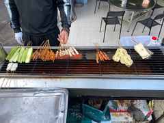 -邛海景风特色火盆烧烤店·烤串(月色风情小镇店)