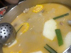 -肥仔文澳门猪骨煲(南京西路店)