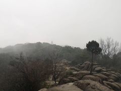 -灵岩山风景区