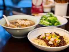 虾仁炸酱面-奎元馆.百年奎元.非遗传承(西湖边的解放路店)