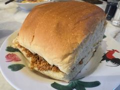 太空包-何九海南茶店(鬼仔巷店)