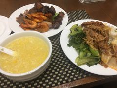 -山明水秀大饭店