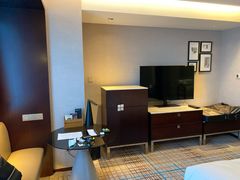 -上海龙之梦万丽酒店