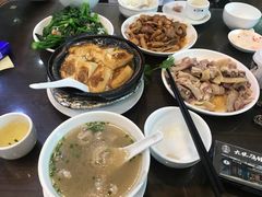 客家酿豆腐煲-东山茶寮(新安店)