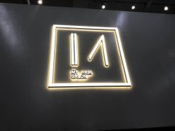 -I+造型烫发染发