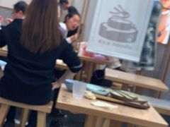 大堂-小满手工粉(北京来福士店)