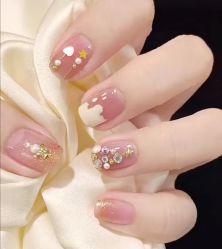 -雪奈传统美甲美睫