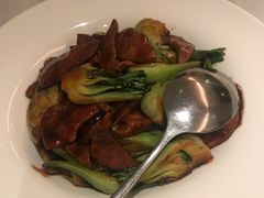 菜梗炒猪肝-菲乐餐厅(三十年经营·湖滨路店)