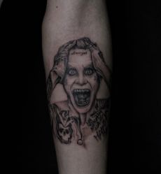 -怪咖纹身刺青