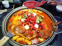 -辣尚瘾·烤鱼·新川菜(牡丹园直营店)
