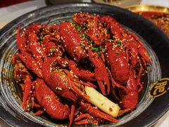 -肥肥虾庄·金牌油焖大虾(杨园滨江时代walk店)