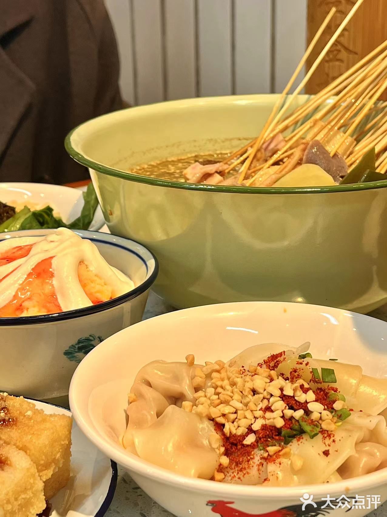 我不允许还有人没吃过这家重山钵钵!