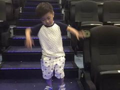 -大地影院(宁波培罗成店)