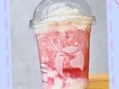桃桃胶原酸奶冻-瑞幸咖啡(大唐时代店)