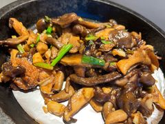 橄榄油炒三种蘑菇-西贝(虹口龙之梦店)