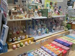 -猫的天空之城概念书店(杭州南宋御街店)