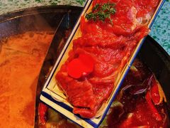 跷脚牛肉-鸿姐老火锅(疁城新天地店)