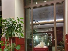 -比斯特上海购物村精品奥特莱斯