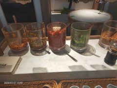 -百春原湖南牛肉粉(百联世纪店)