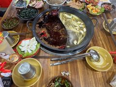 -谭记重庆老火锅(总店)