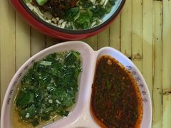 -两角签串串香十一年老字号(机场路店)