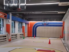 -悦动体能篮球羽毛球网球(三里河店)