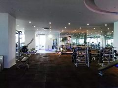 -锐菲特游泳体育健身中心(滨江店)