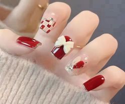 -悦指间美甲美睫