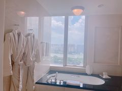 -广州富力丽思卡尔顿酒店