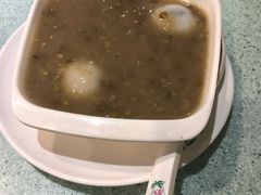 绿豆沙-松记糖水店(铜锣湾分店)