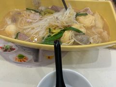 -谭仔米线(皇庭广场店)