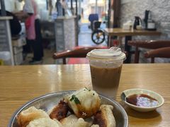 -黄阿姨锅贴大王(万航渡路店)