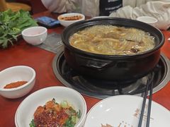 -菌之家·专业纯野生菌火锅·特色炒菌