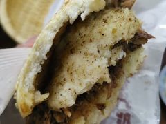 牛肉烧饼（多肉）-穆得·老周家牛肉烧饼(普利街店)