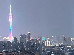 -广州中心皇冠假日酒店