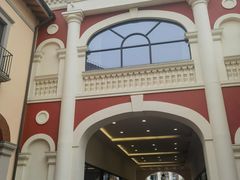 -佛罗伦萨小镇广佛名品奥特莱斯(疏港路店)