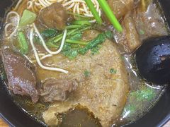 -志权牛肉面(灵山路店)