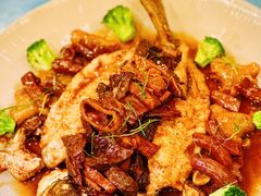 牛杂花胶焖无骨鲩鱼-六婶西关小厨(光塔路店)